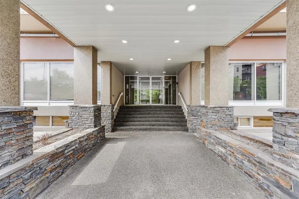 429 14 Street NW, #501