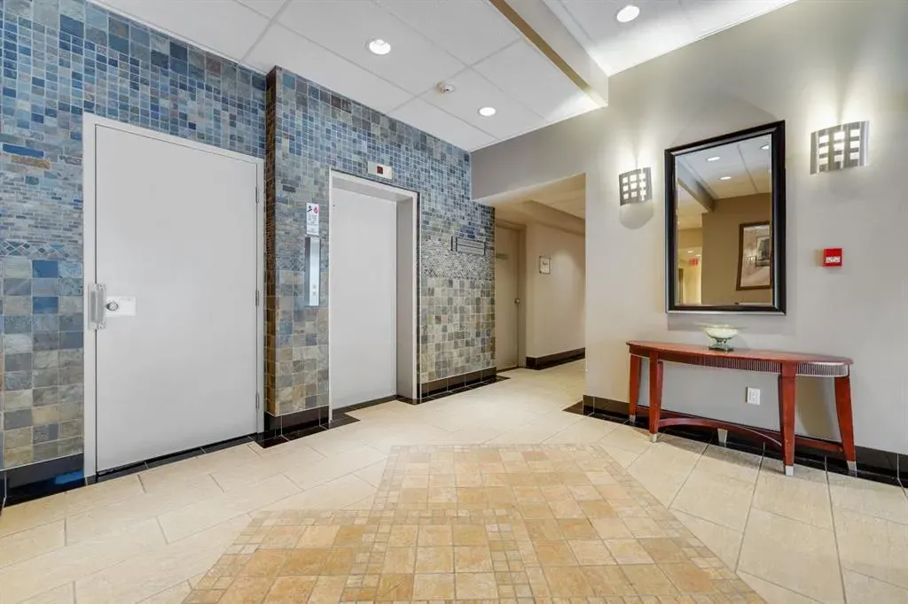 429 14 Street NW, #501