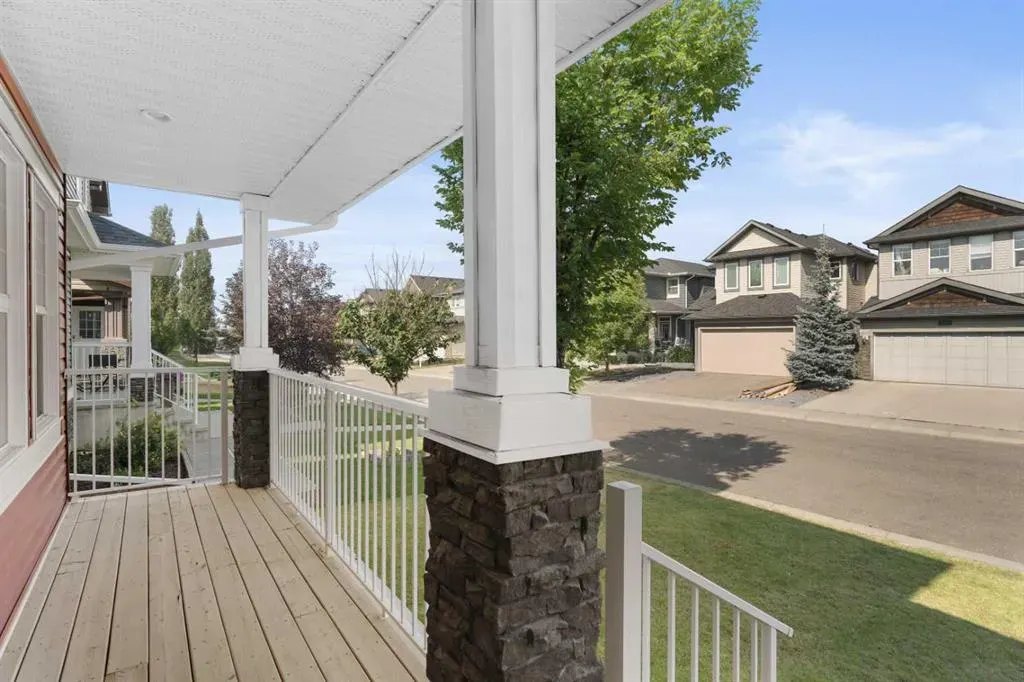 172 Evanspark Gardens NW