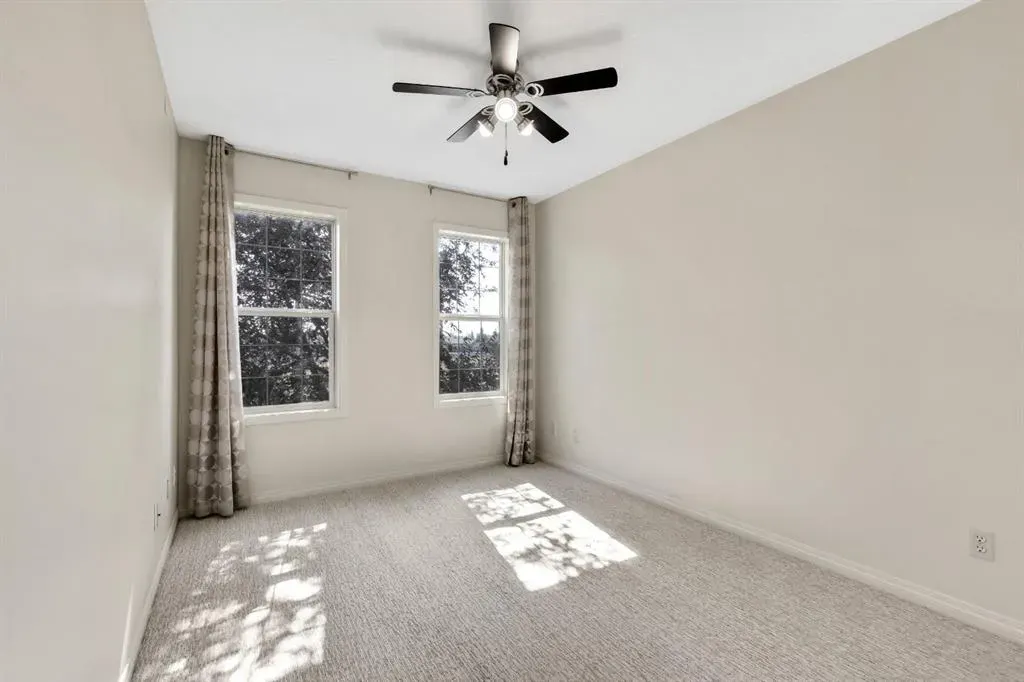 103 Strathaven Drive, #321