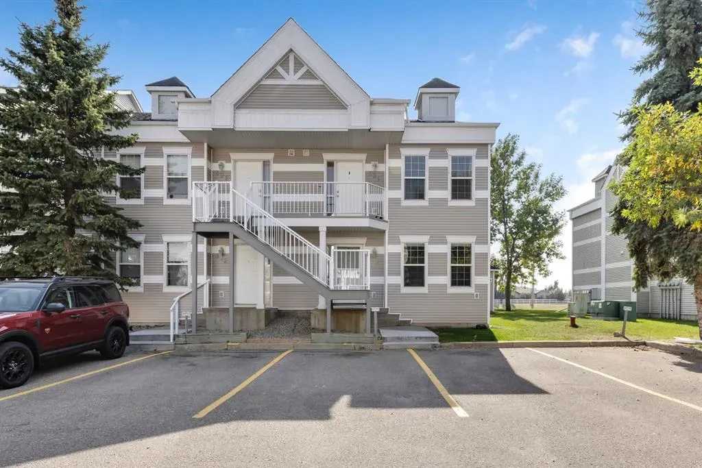 103 Strathaven Drive, #321