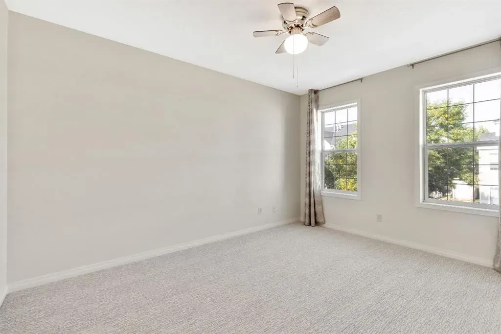 103 Strathaven Drive, #321
