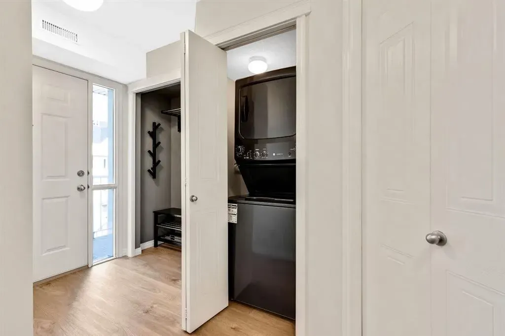 103 Strathaven Drive, #321