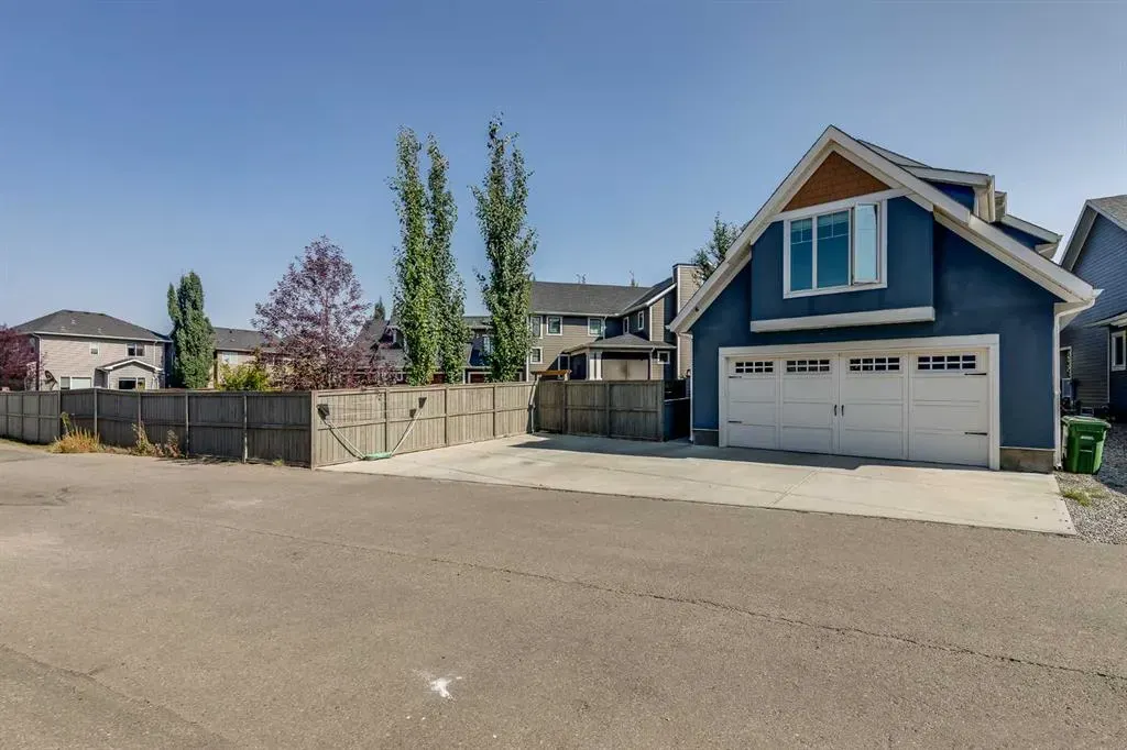 42 Cooperstown Court SW