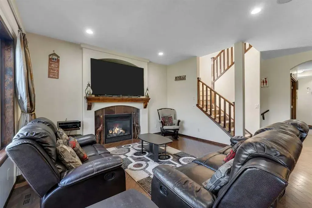 126 Tuscany Summit Heath NW