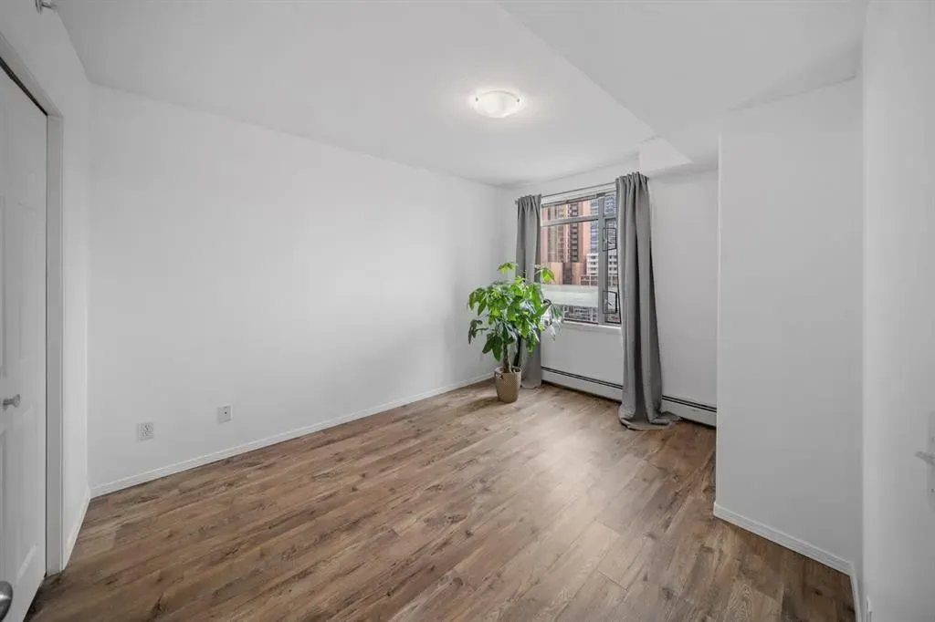 1121 6 Avenue SW, #407