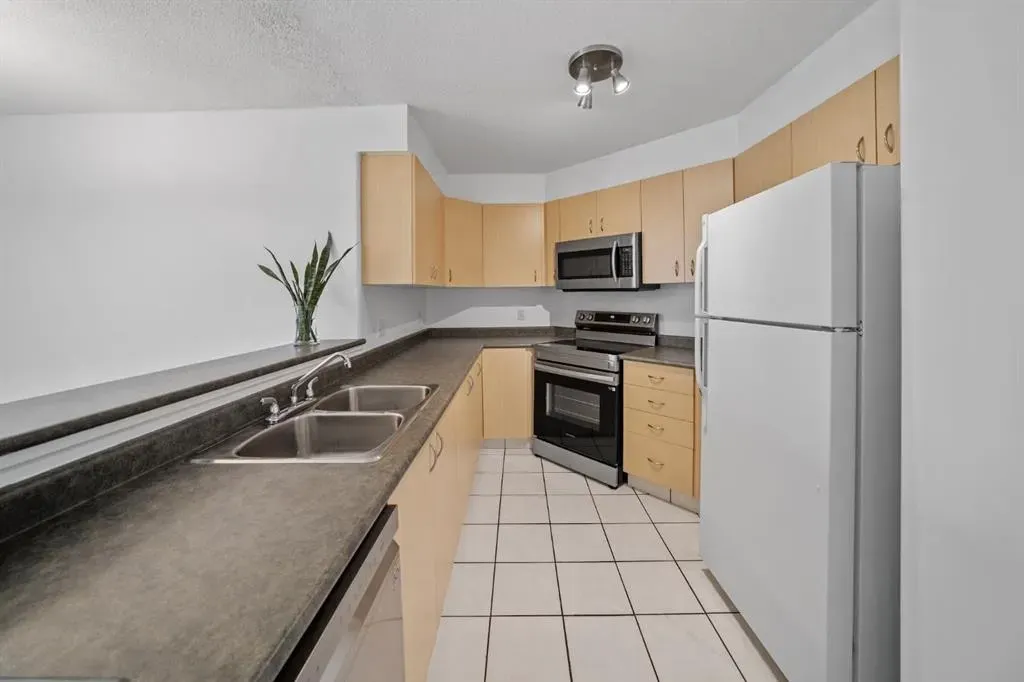 1121 6 Avenue SW, #407