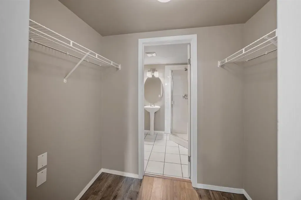 1121 6 Avenue SW, #407