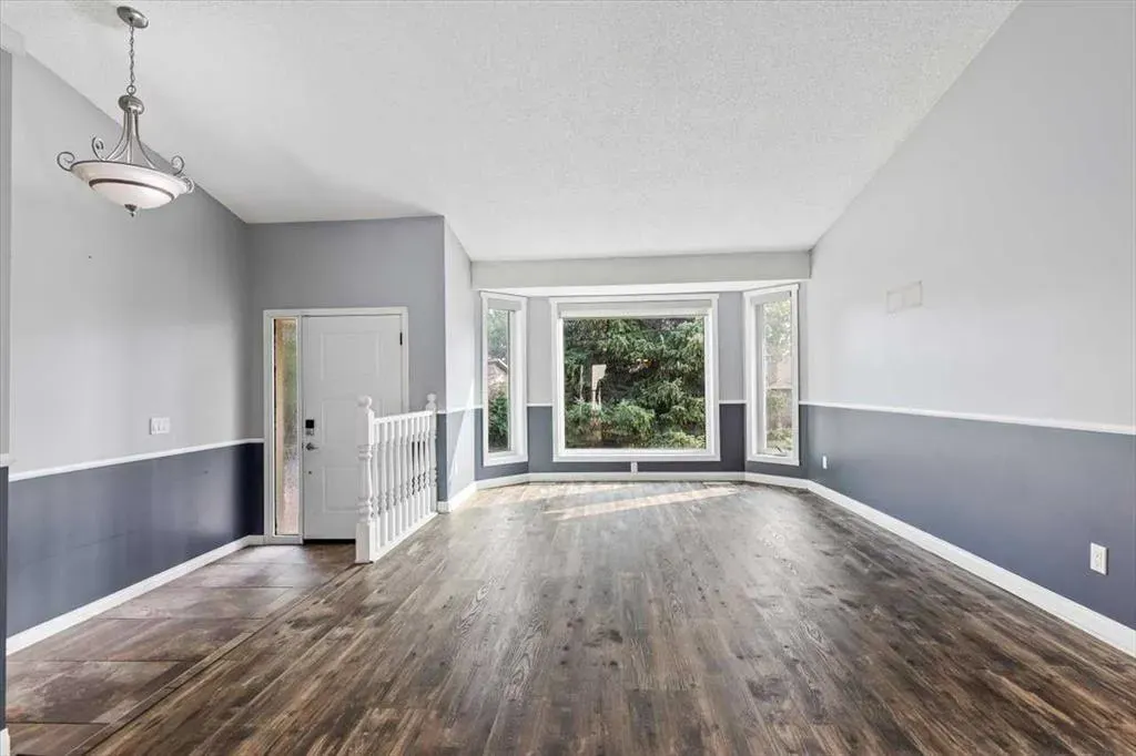 76 Millbank Close SW