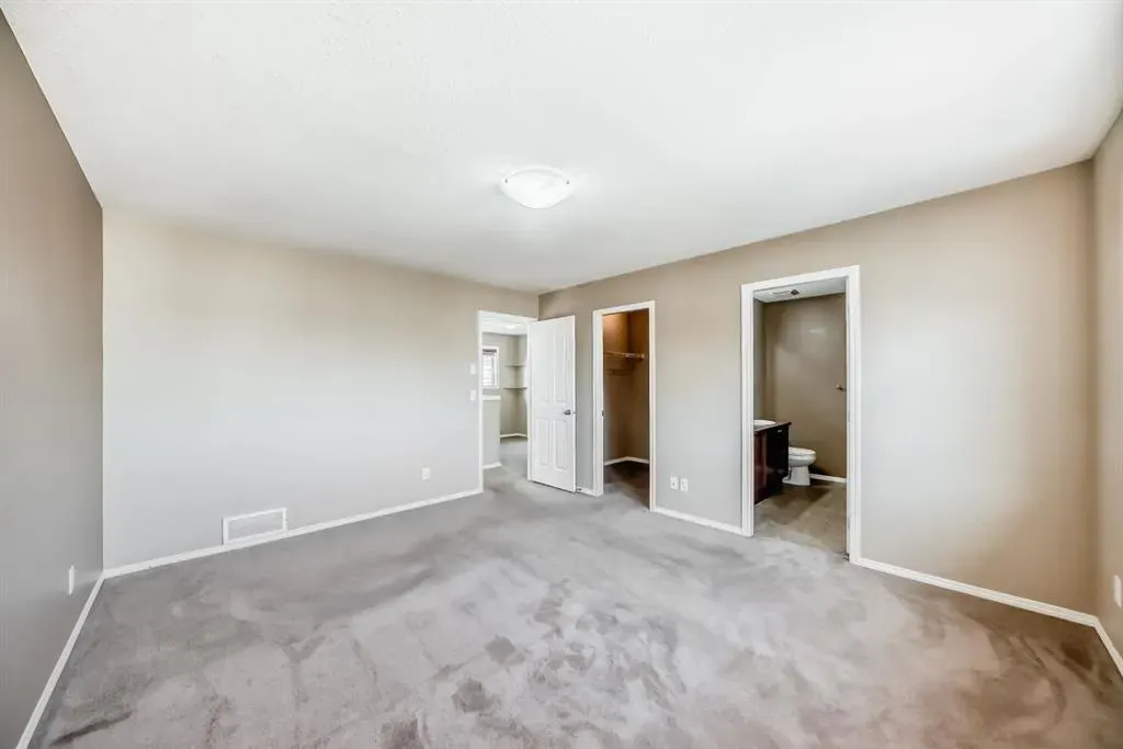 2128 Luxstone Boulevard SW