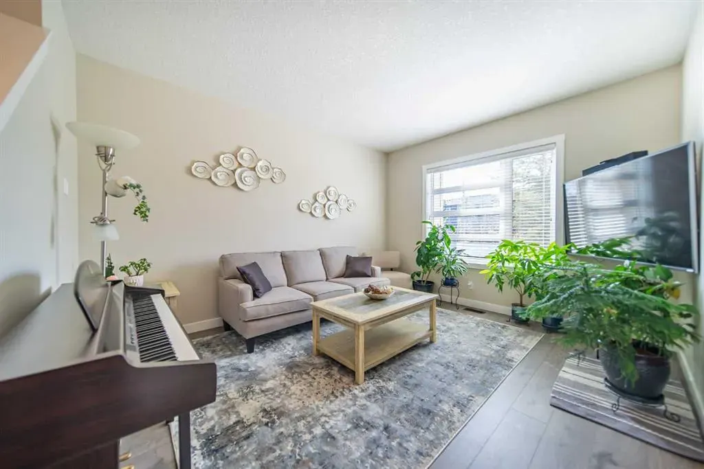 340 Midtown Gate SW