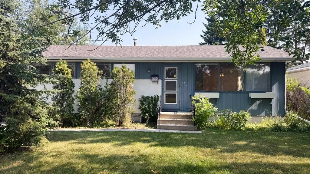 236 Westwood Drive SW