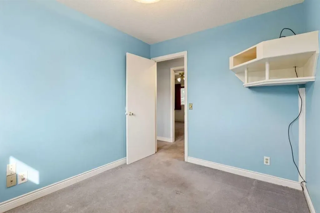 115 Whiteside Road NE