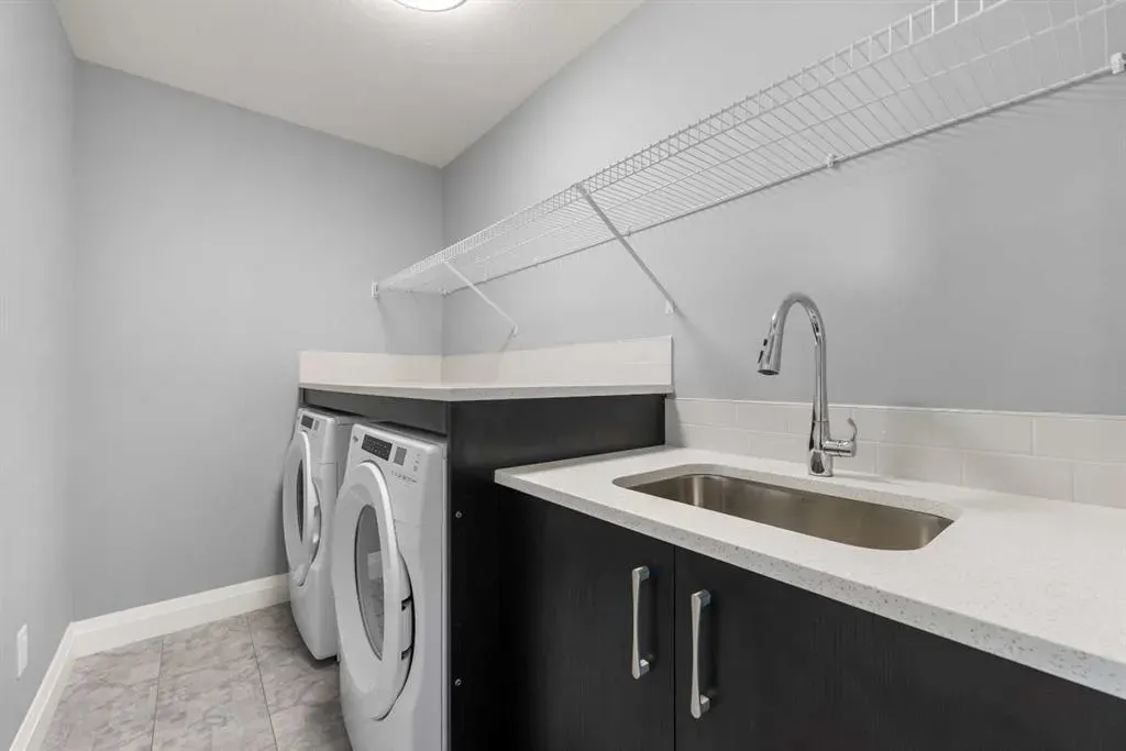 252 Walcrest View SE