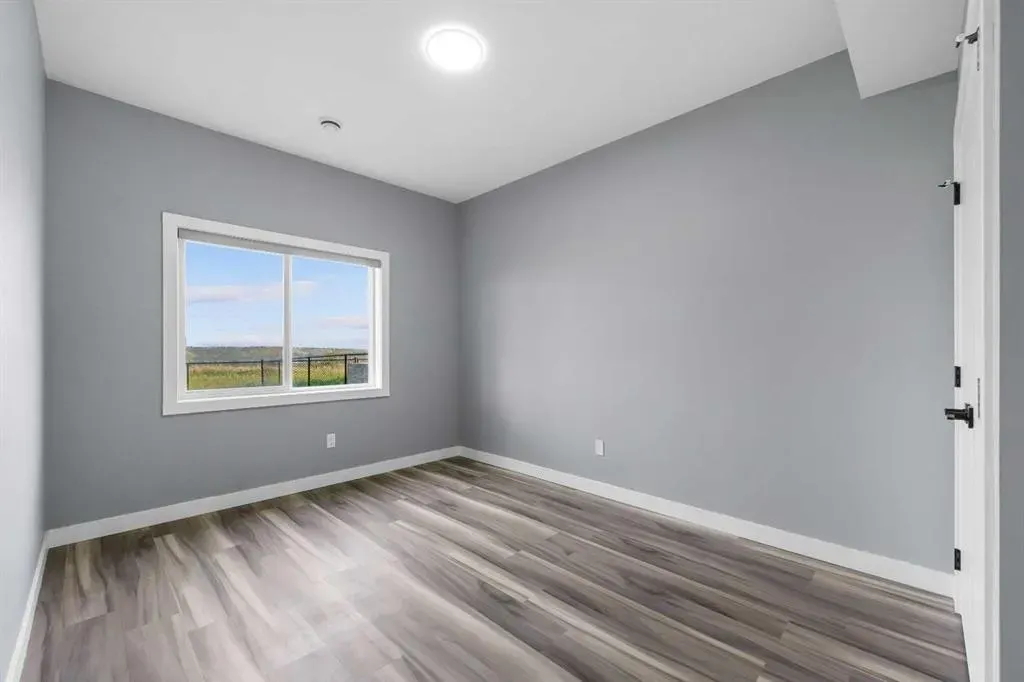 252 Walcrest View SE