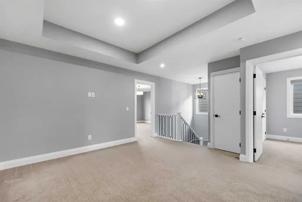 252 Walcrest View SE