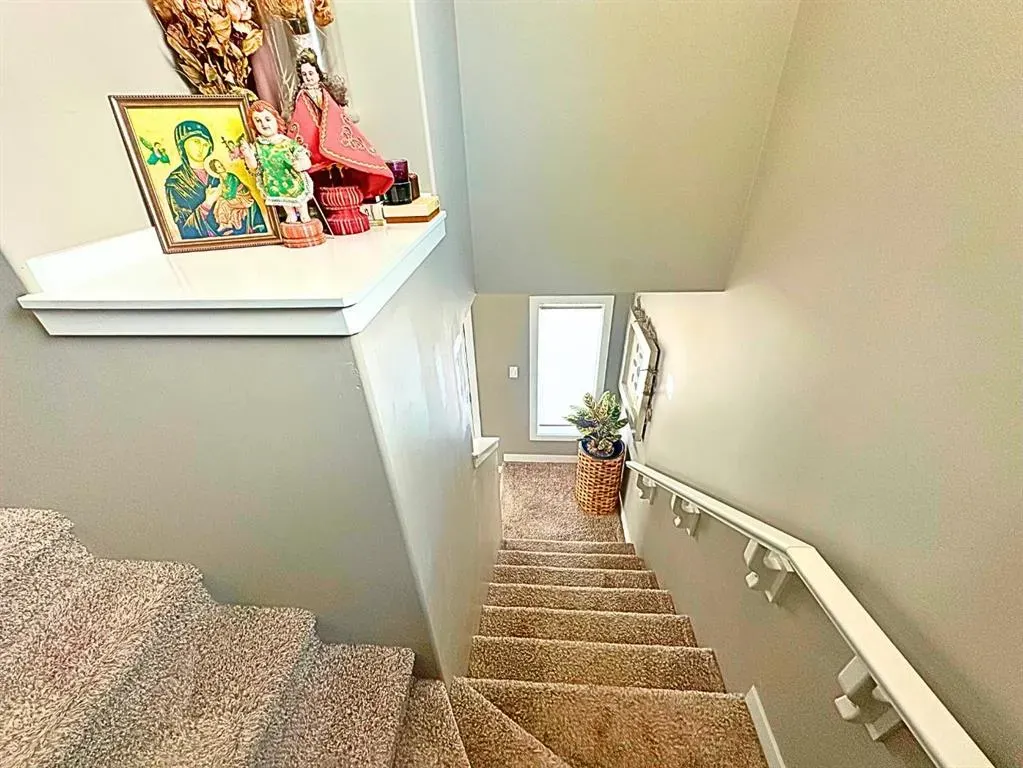 214 Truant Crescent