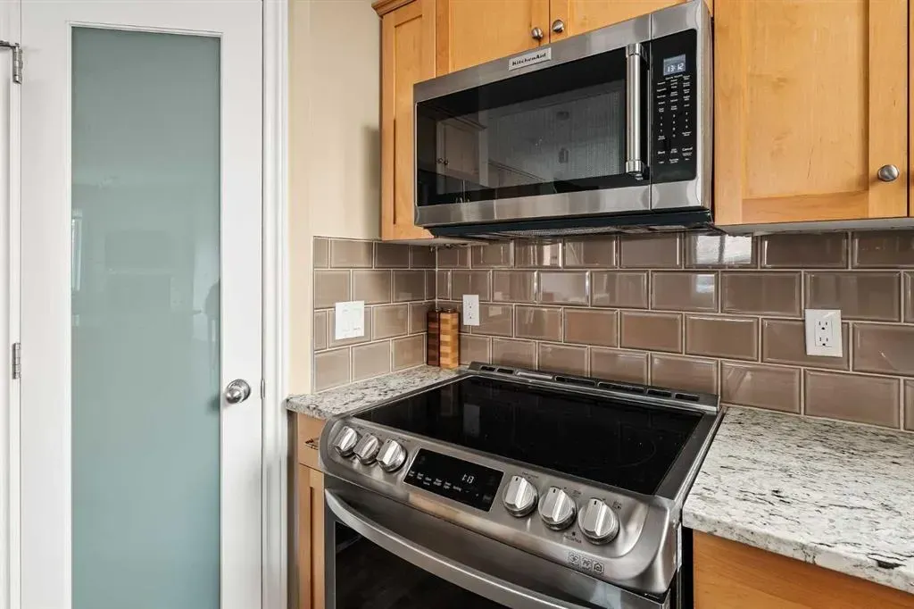 1934 31 Street SW, #2
