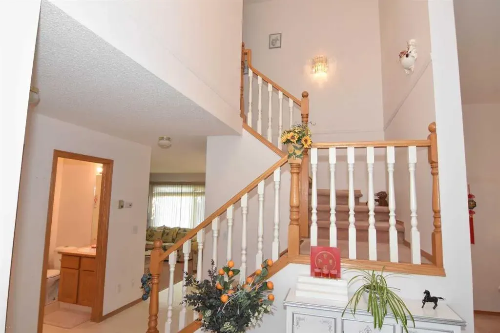 107 Hampshire Close NW