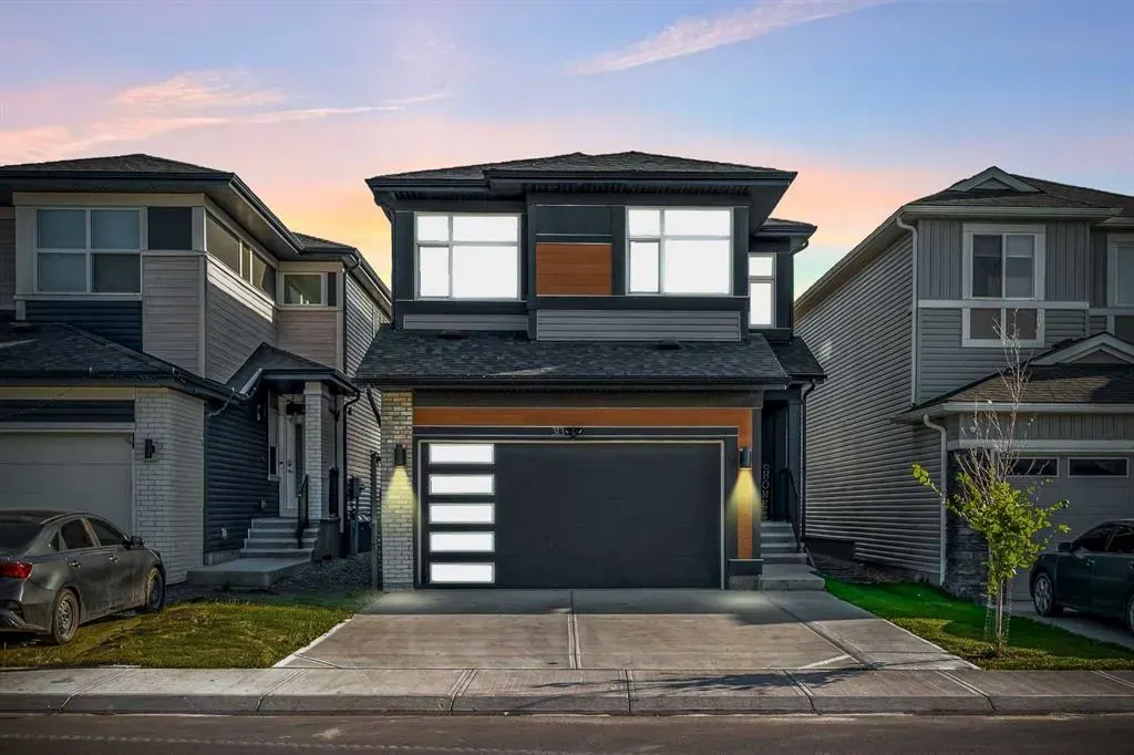 313 Corner Meadows Way NE