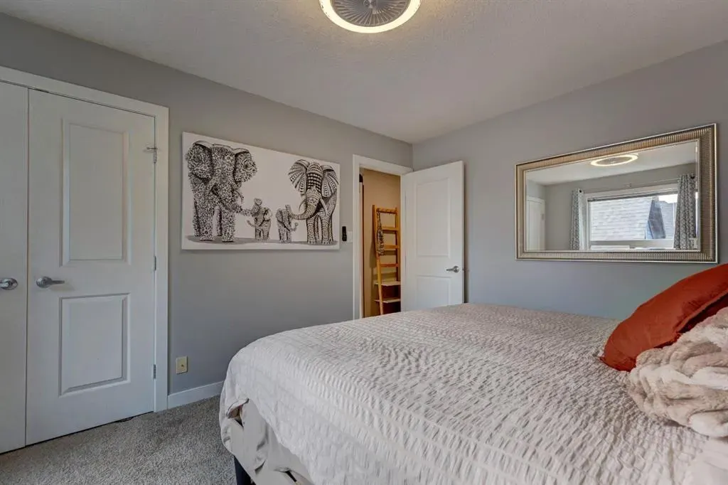 534 22 Avenue SW, #302