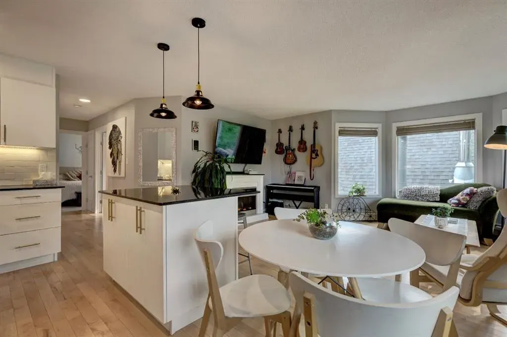 534 22 Avenue SW, #302