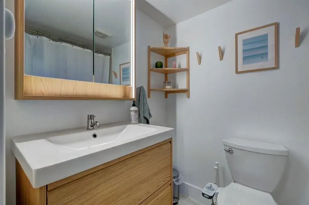 534 22 Avenue SW, #302