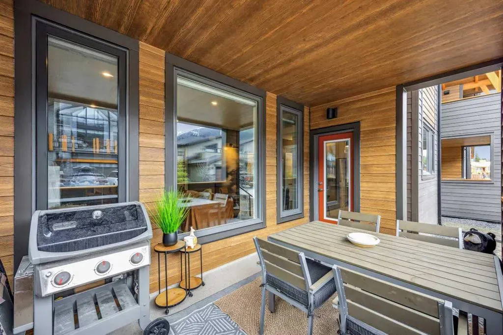 209 Stewart Creek, #201H