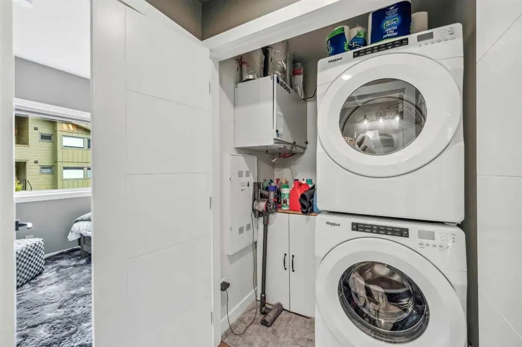 209 Stewart Creek, #201H