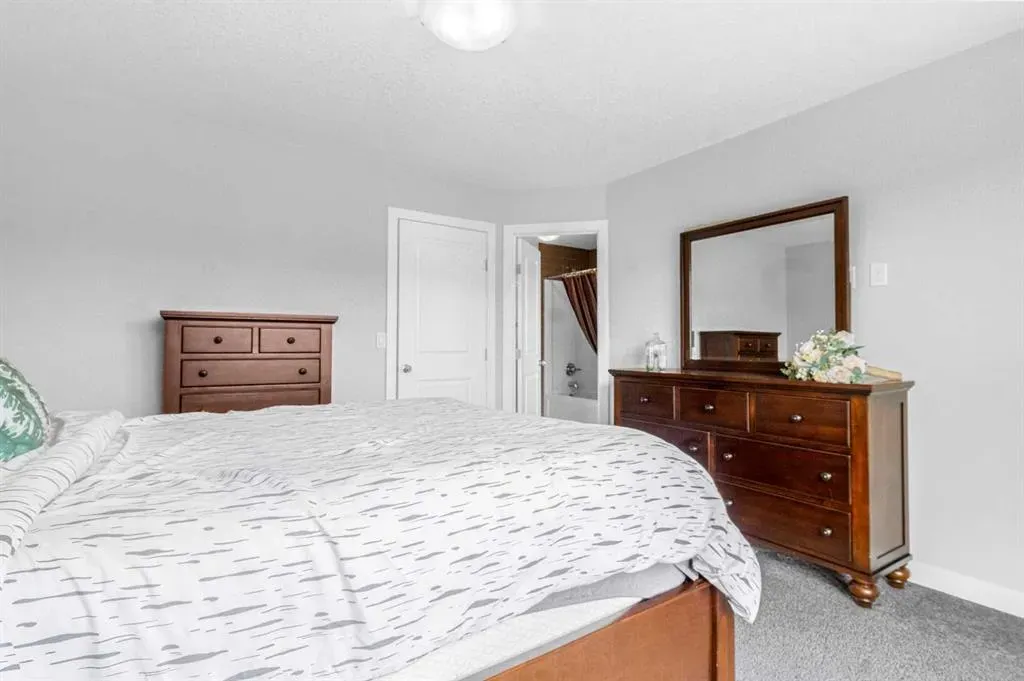 168 Legacy Reach Manor SE