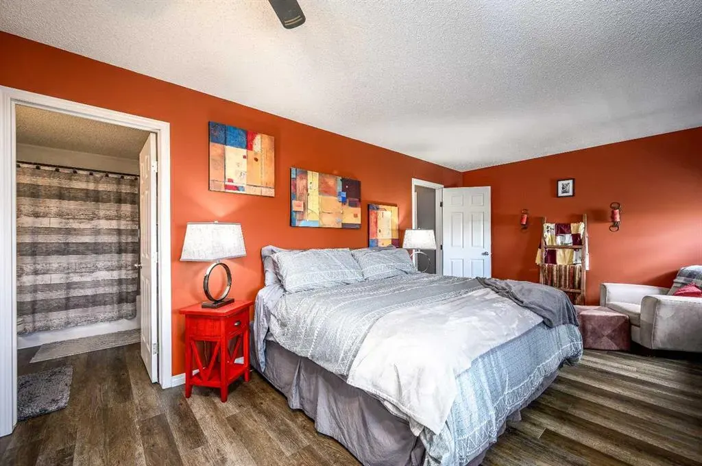 162 Citadel Mesa Close NW