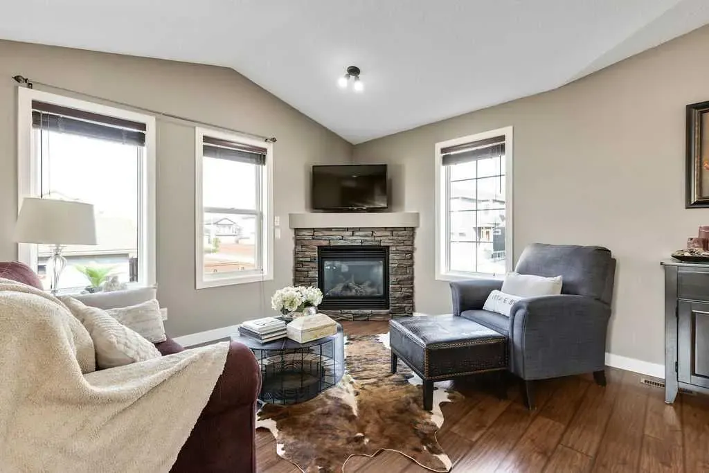 110 Covecreek Place NE