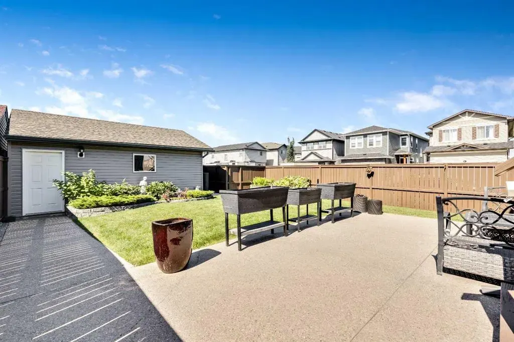 110 Covecreek Place NE