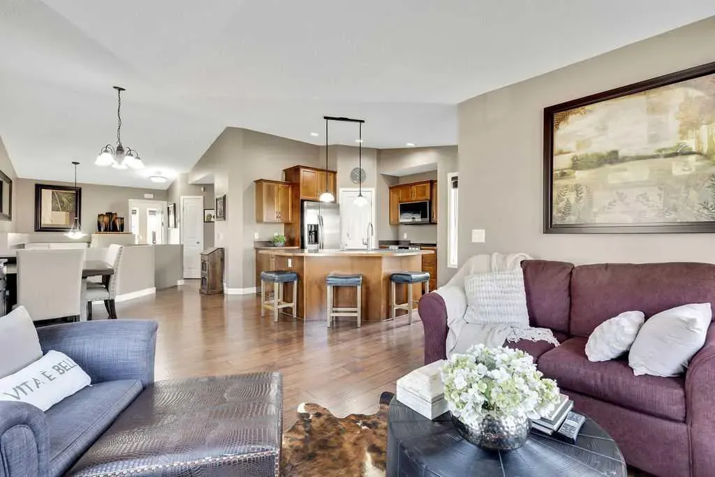 110 Covecreek Place NE