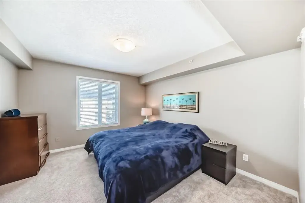 736 57 Avenue SW, #404