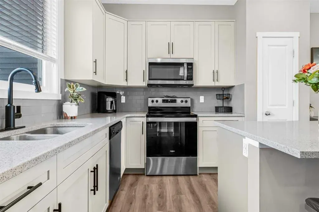 360 Belmont Avenue SW
