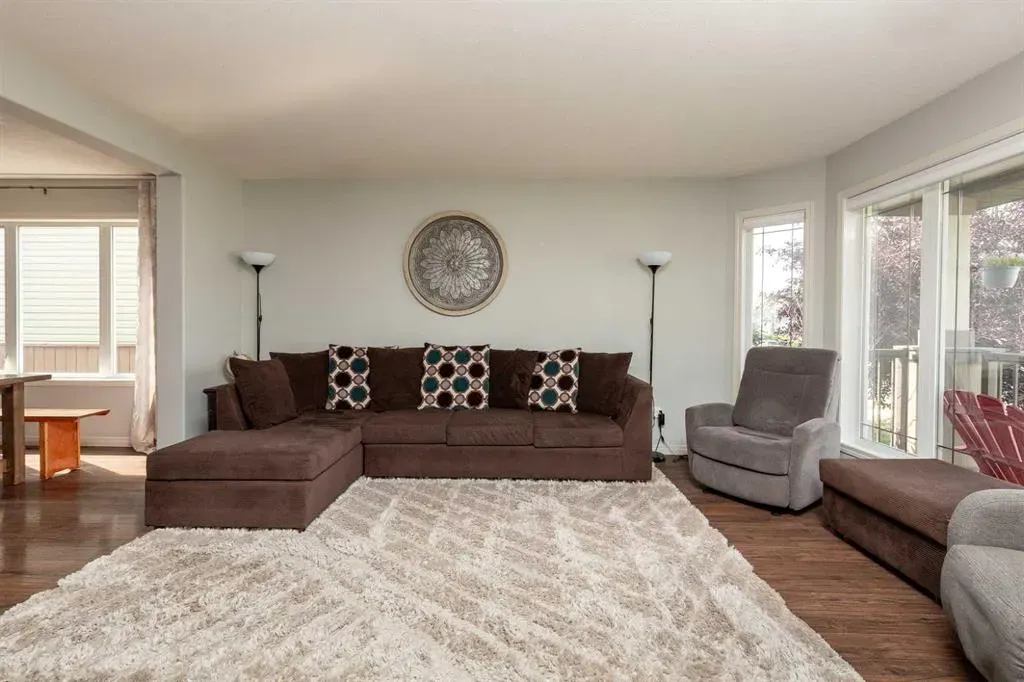 78 Keystone Terrace W