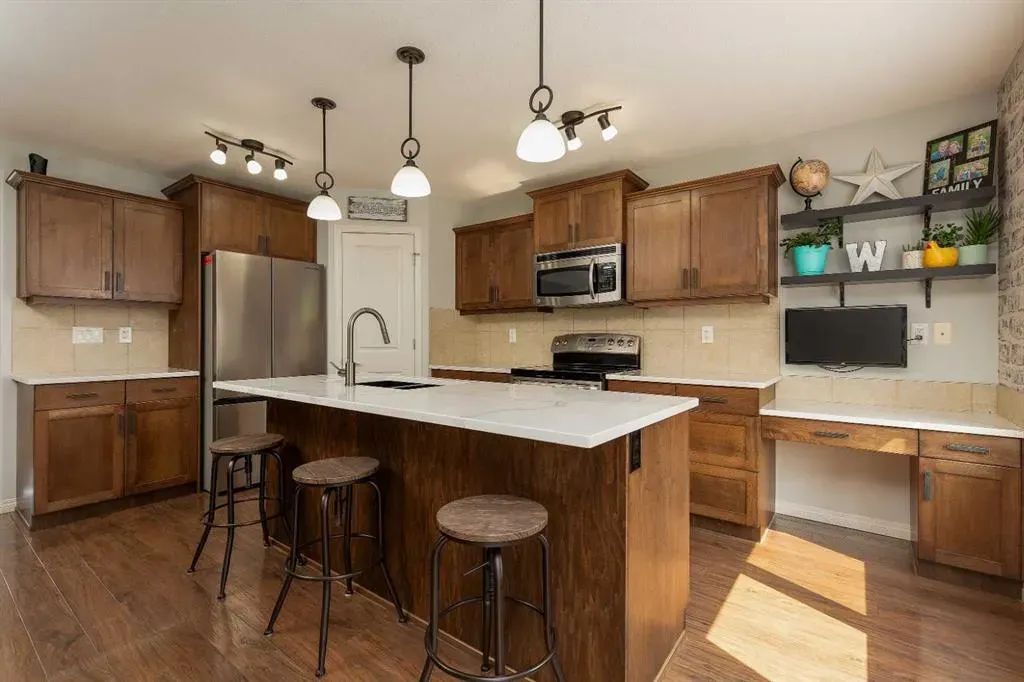 78 Keystone Terrace W