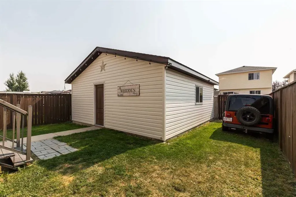 78 Keystone Terrace W