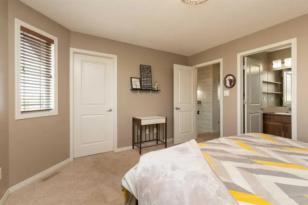 78 Keystone Terrace W