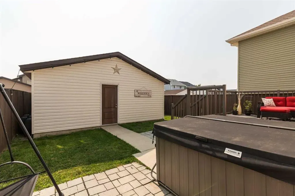 78 Keystone Terrace W