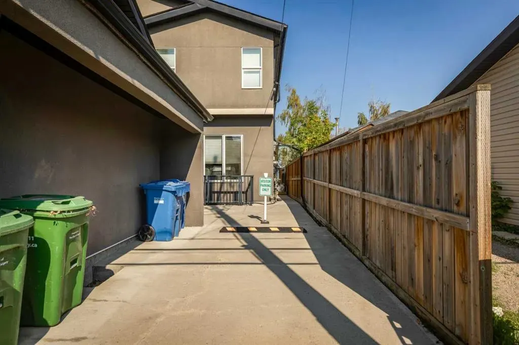 4613 17 Avenue NW, #2