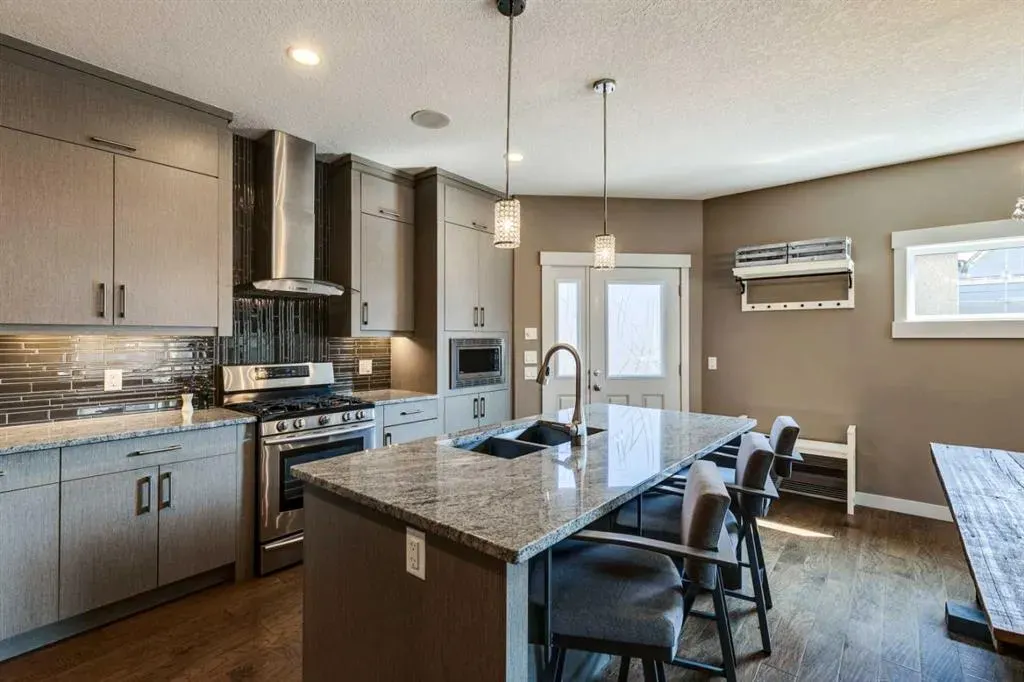 4613 17 Avenue NW, #2