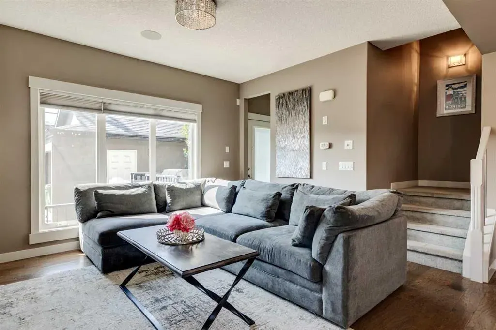 4613 17 Avenue NW, #2