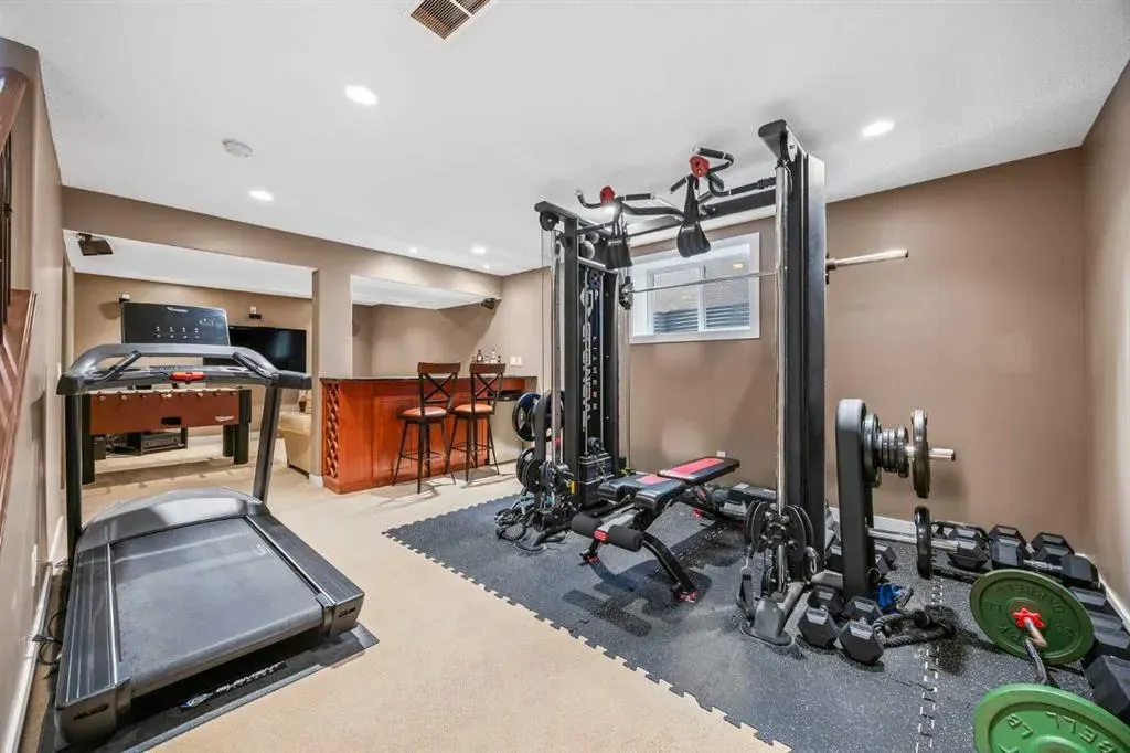 974 Tuscany Drive NW