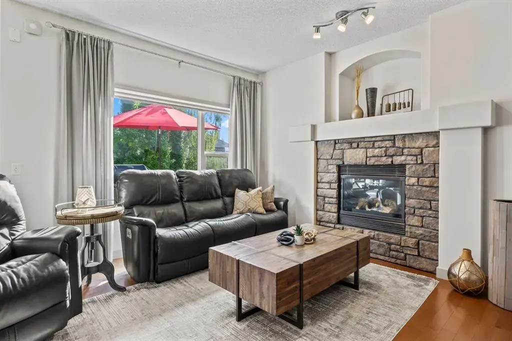 974 Tuscany Drive NW