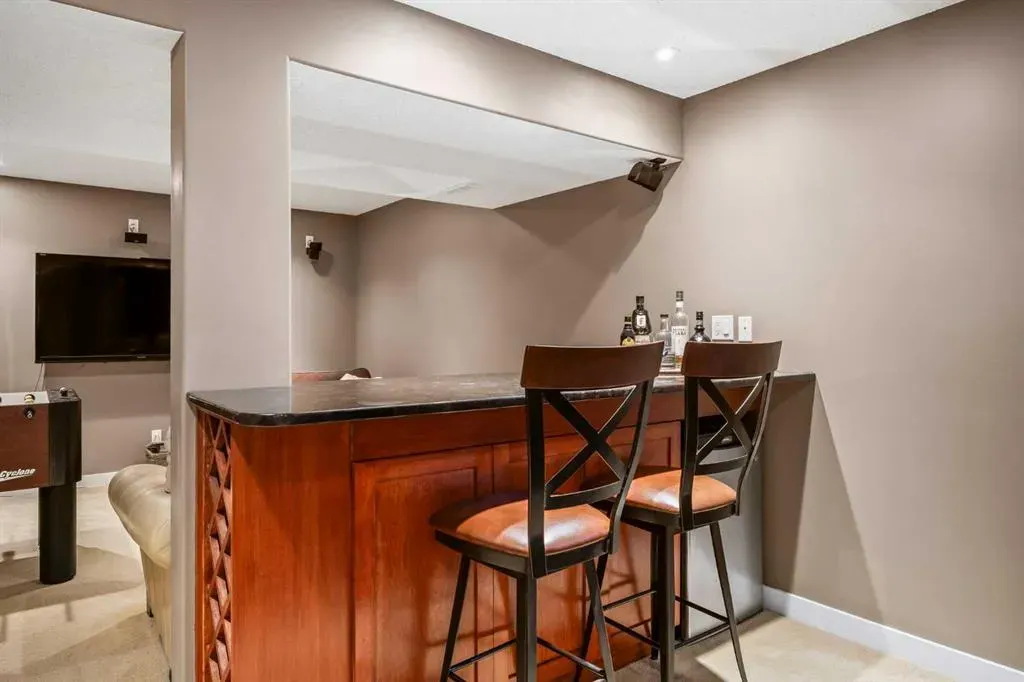 974 Tuscany Drive NW