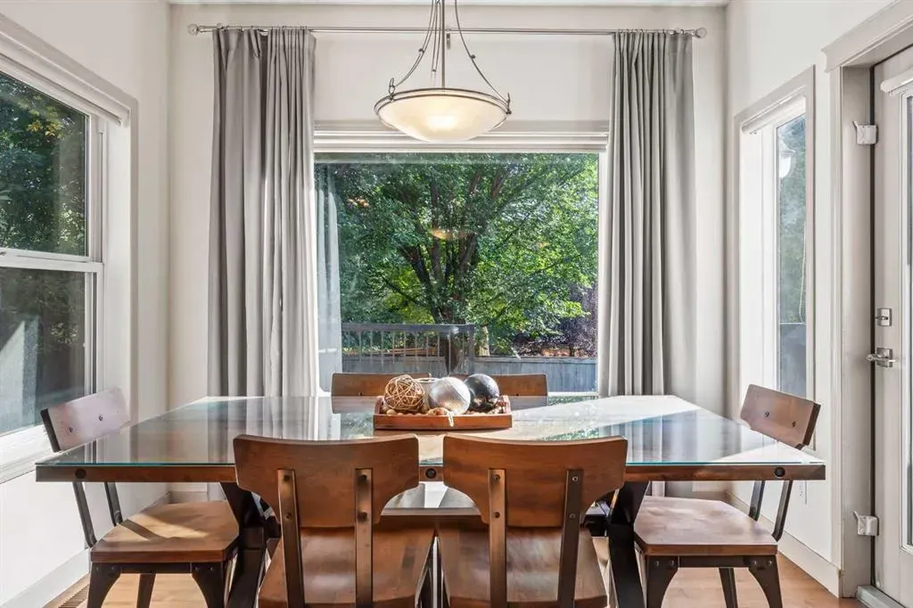 974 Tuscany Drive NW