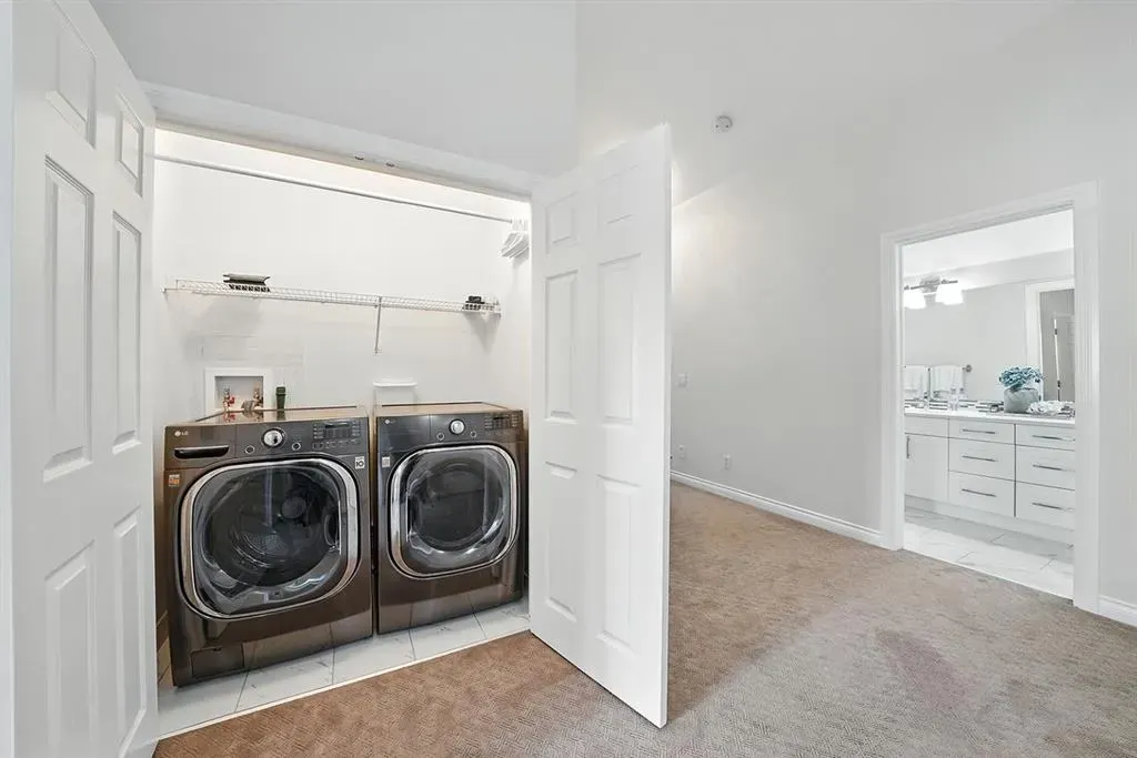 8 Varsity Estates Gardens NW