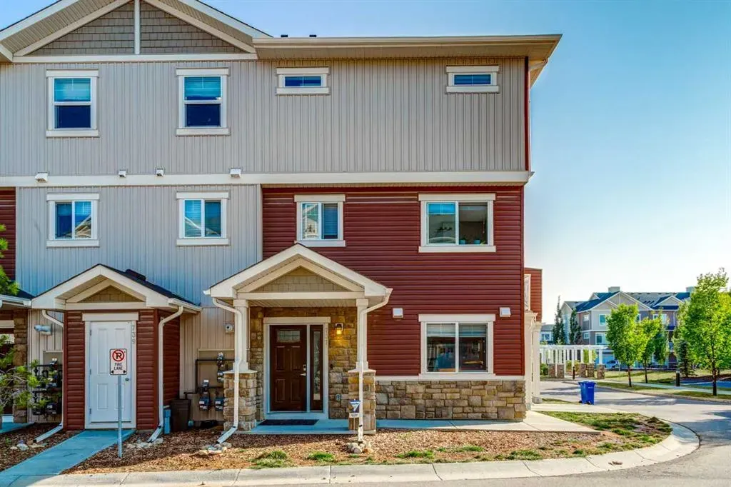 737 Skyview Ranch Grove NE